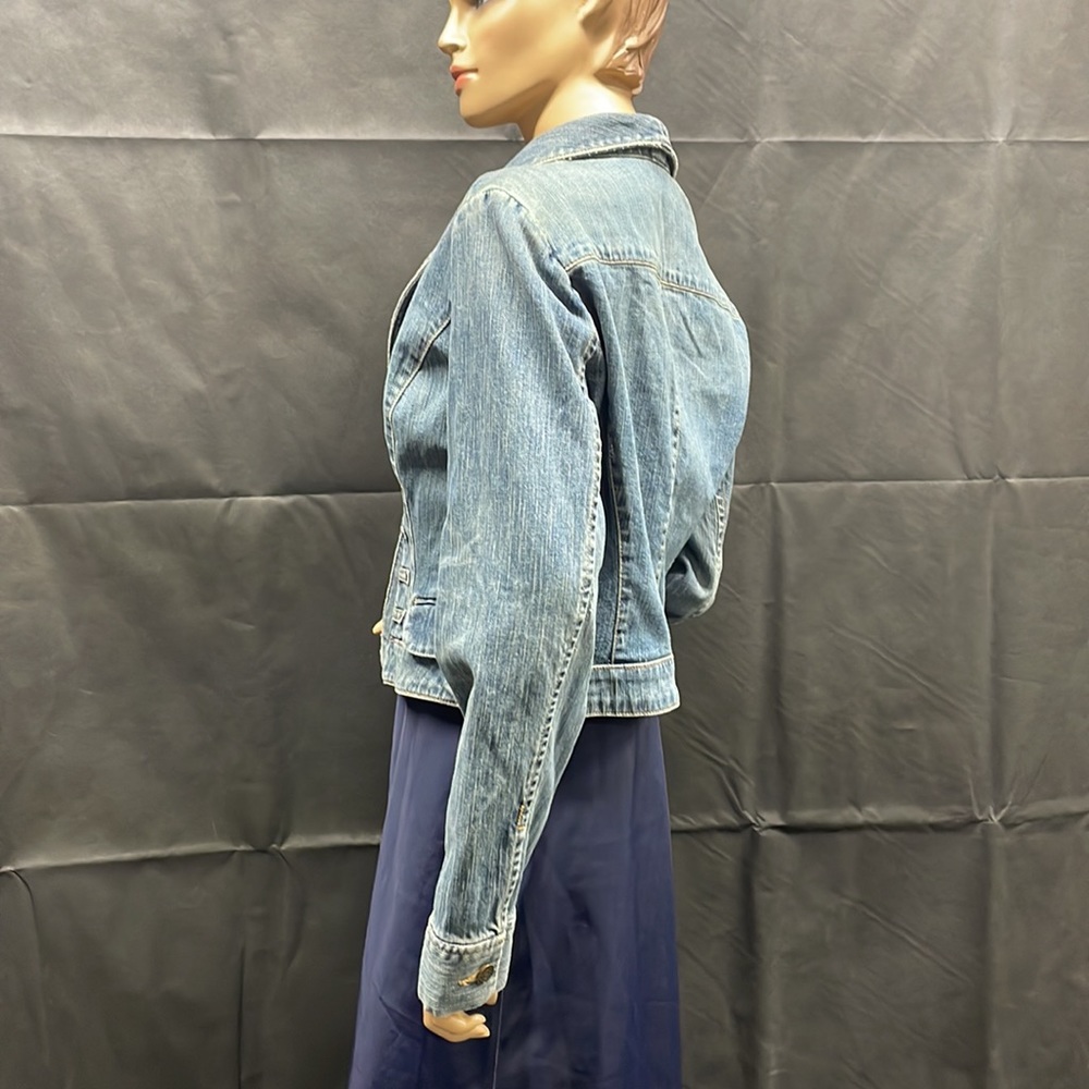New York & Company Blue Jean Distressed Jacket NWOT - Picture 4 of 10